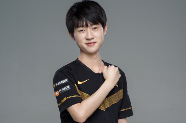 鼎的辉煌战 鼎的辉煌战